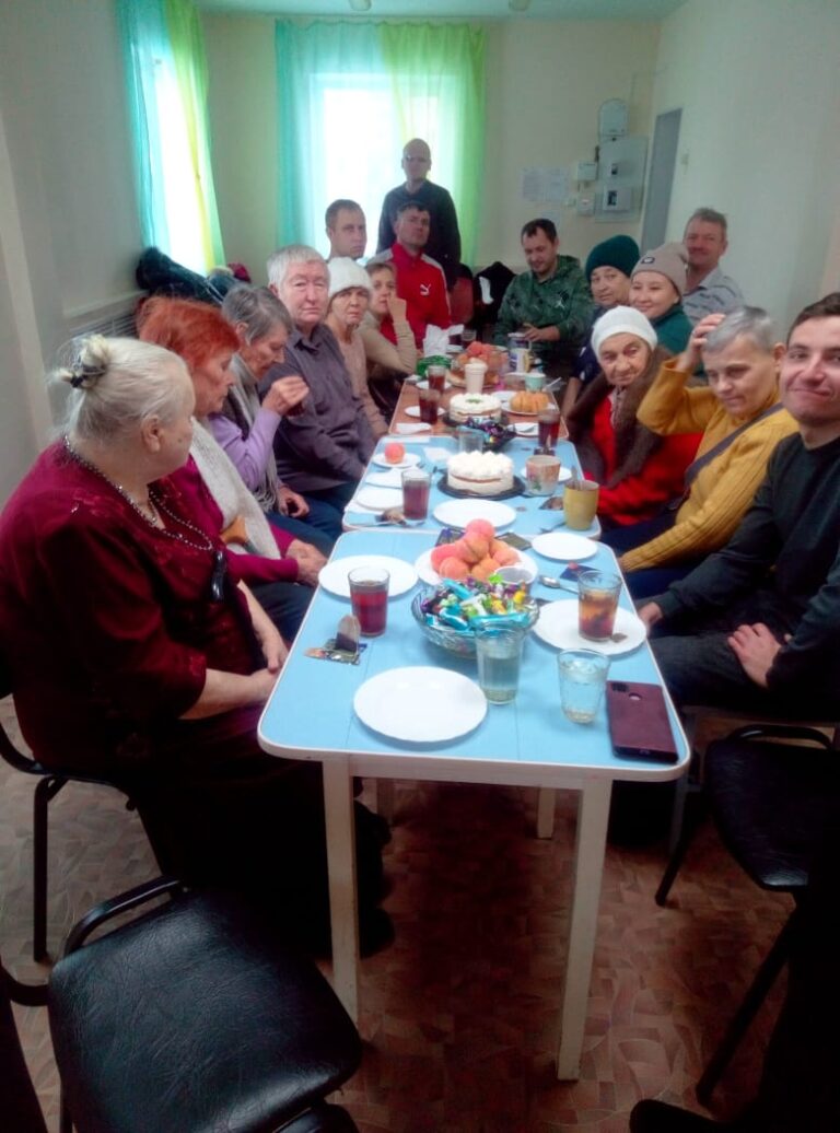 Кулунда. Чаепитие в честь декады инвалидов.